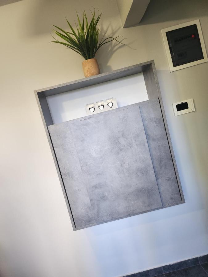 Small Luxury Apartment Anavyssos Zewnętrze zdjęcie