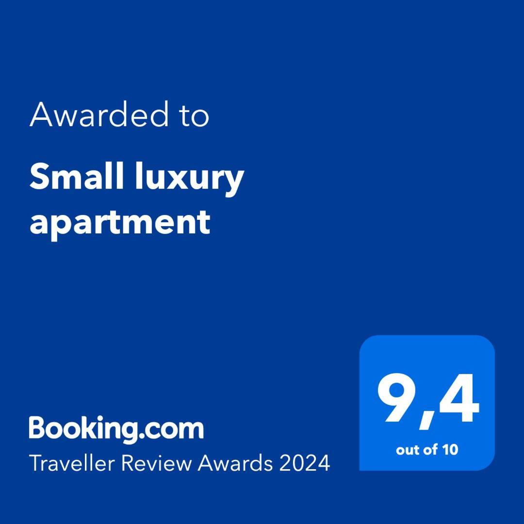 Small Luxury Apartment Anavyssos Zewnętrze zdjęcie